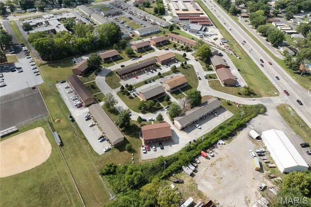 $5,750,000 | 1 Pheasantwood Drive, Belleville, IL 62226