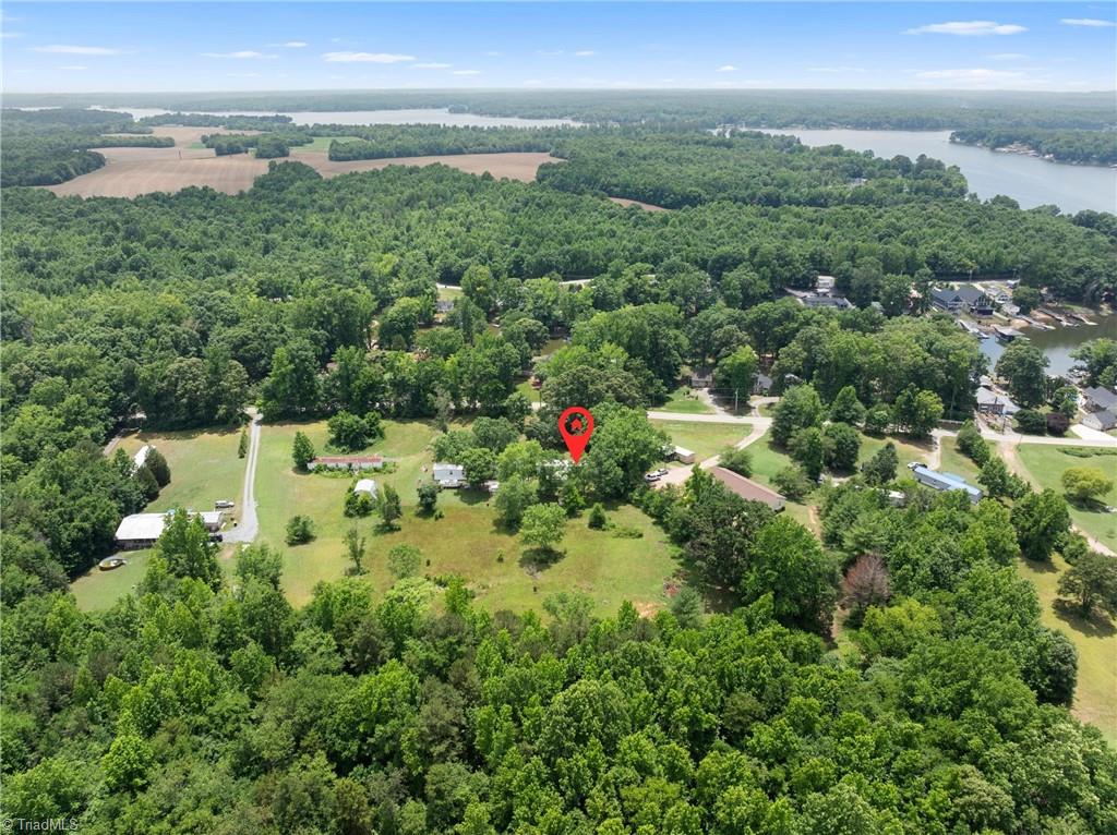 527 Riverview Road Lexington, NC 27292 - Photo 8 of 13