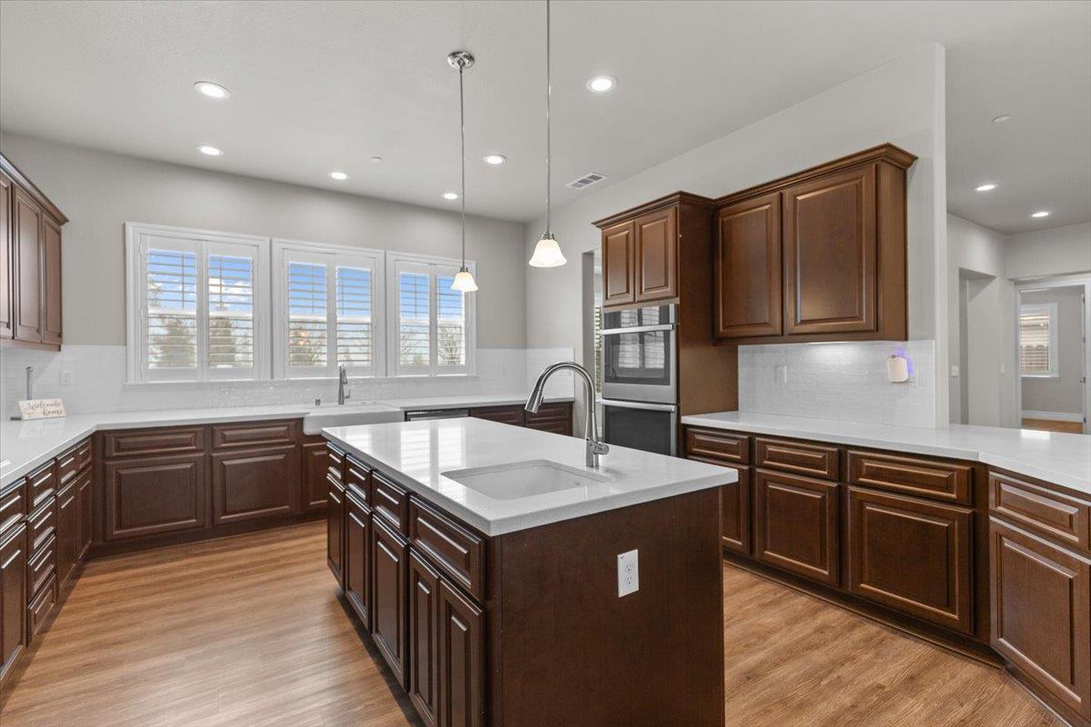 947 Doak Boulevard Ripon, CA 95366 - Photo 9 of 41