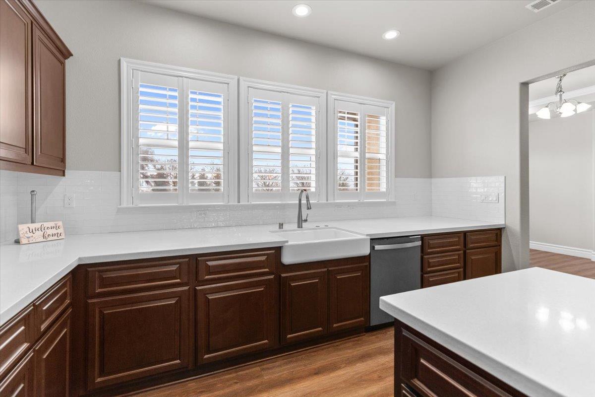 947 Doak Boulevard Ripon, CA 95366 - Photo 10 of 41