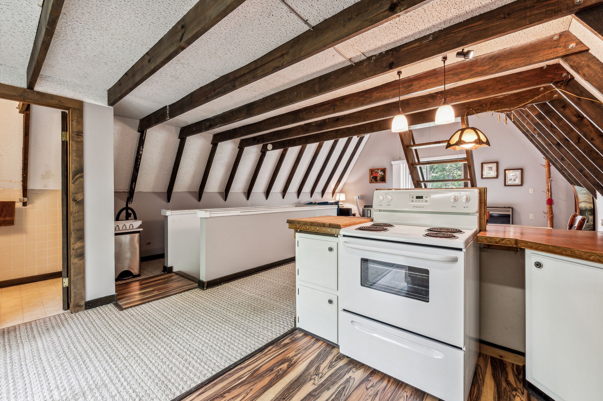 111 Mud Hill Road Dover, TN 37058 - Photo 18 of 62 a utility room with dryer and washer