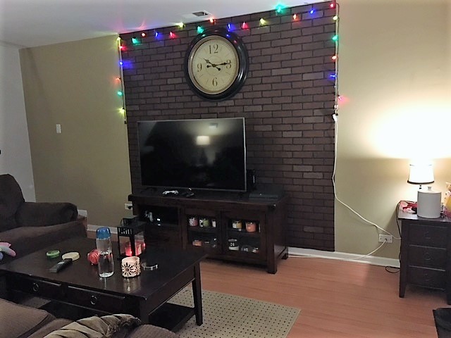 1205 Roth Court Wheeling, IL 60090 - Photo 6 of 13