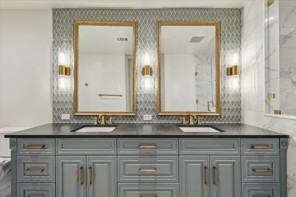 $10,133 | 1717 Bissonnet Street, Unit 1604, Houston, TX 77005