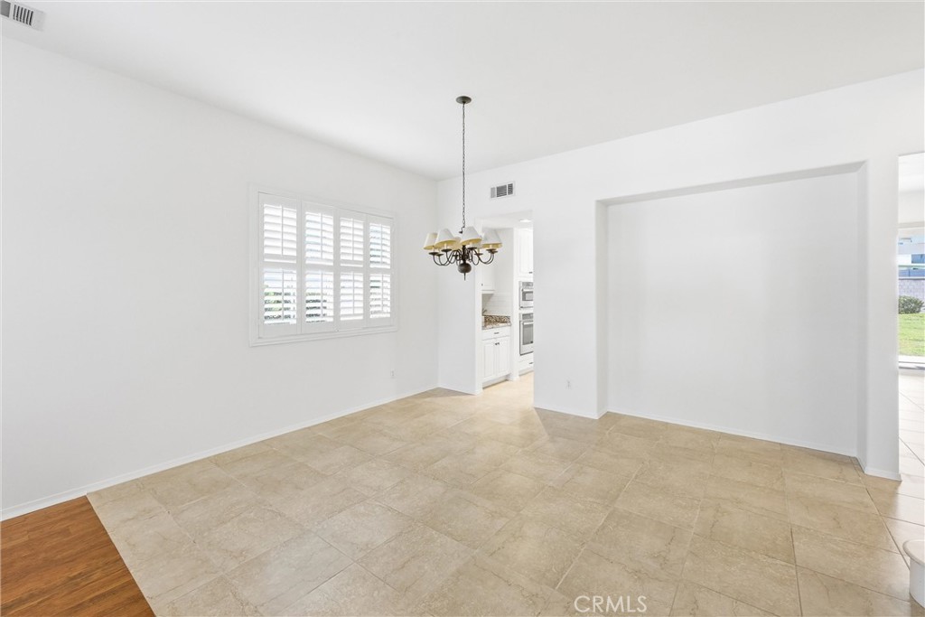 8336 Barnwood Lane Riverside, CA 92508 - Photo 11 of 44