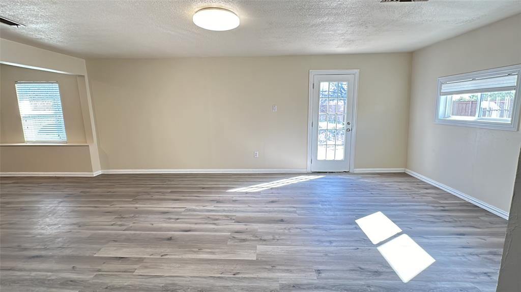 4706 Sachse Road Sachse, TX 75048 - Photo 20 of 22