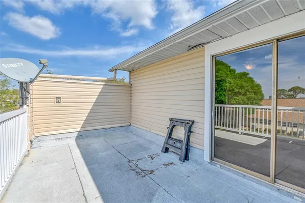 $1,650 | 11001 Southeast Sunset Harbor Road, Unit H52, Summerfield, FL 34491