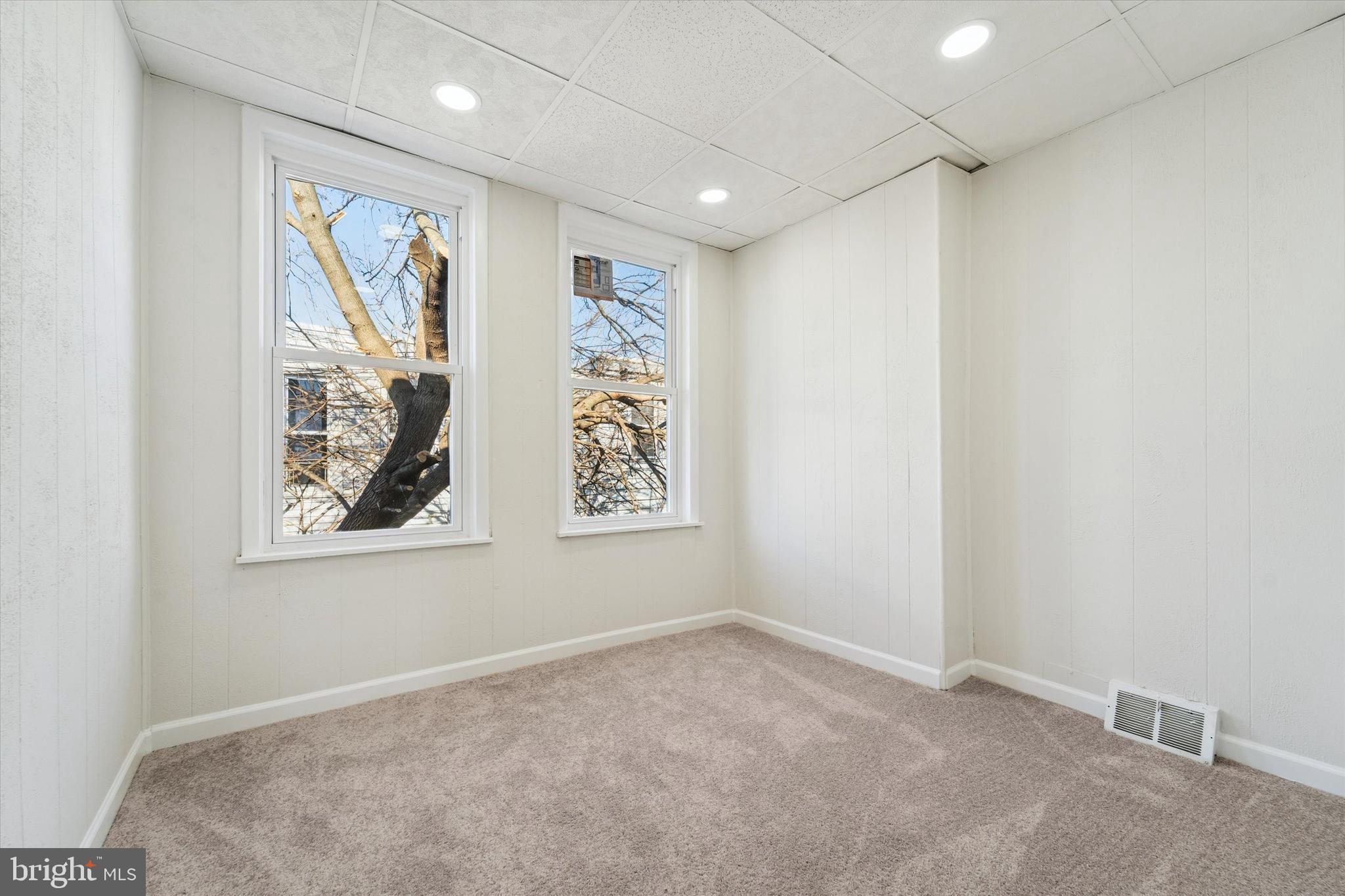 6153 Reedland Street Philadelphia, PA 19142 - Photo 11 of 16