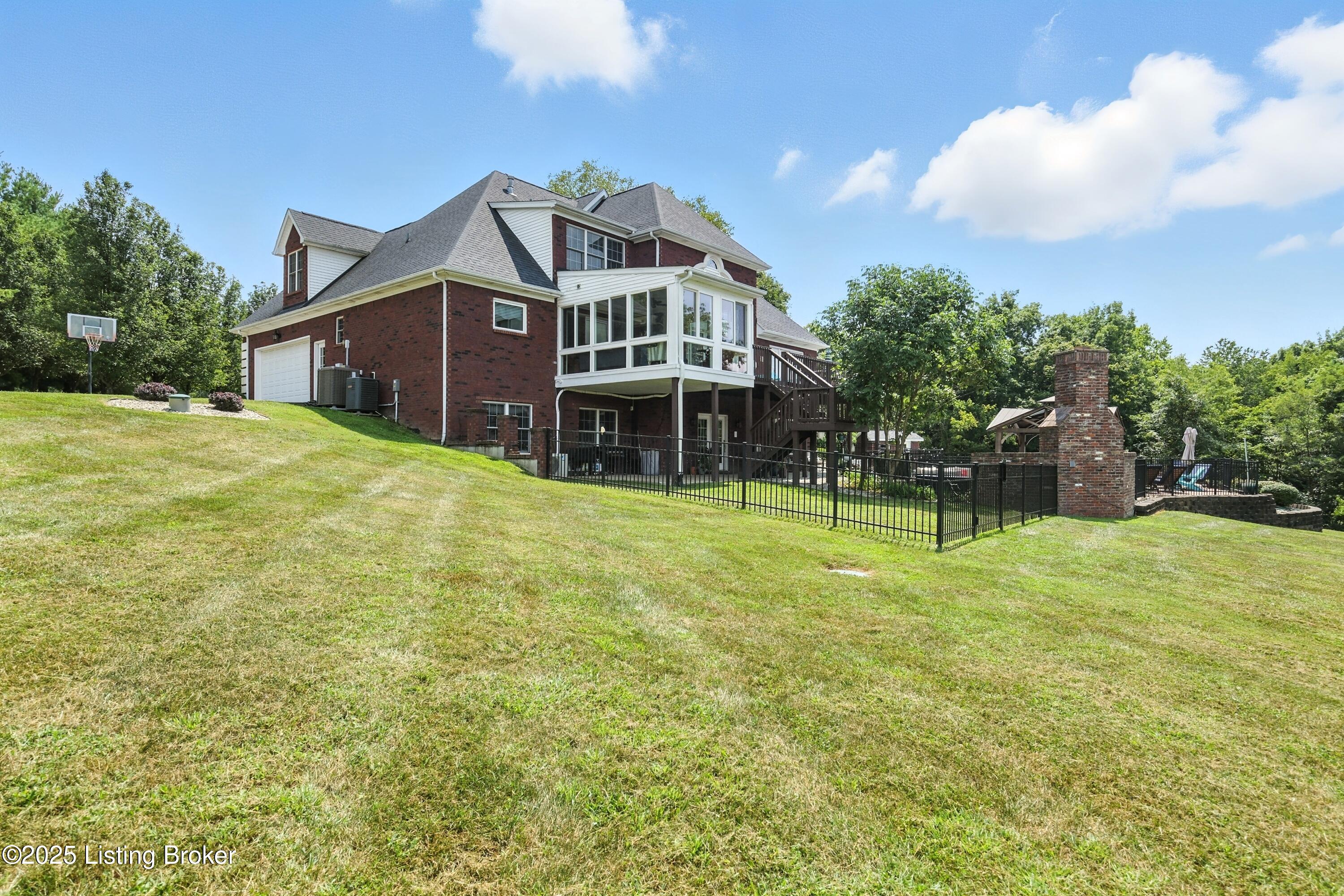 118 Flint Ridge Road Shelbyville, KY 40065 - Photo 60 of 79 118flintridge_louisvillerealestatemedia_