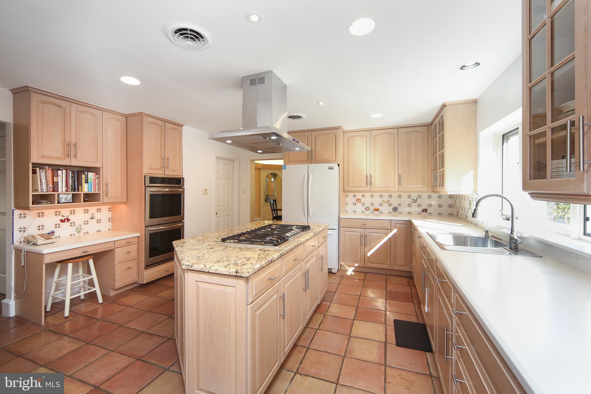 1204 Gilbert Road Jenkintown, PA 19046 - Photo 14 of 28 Kitchen