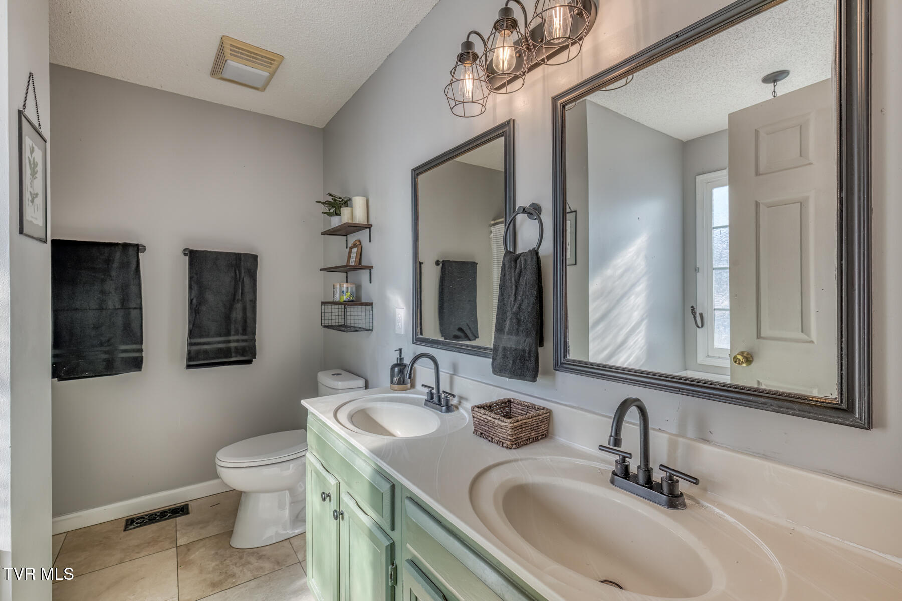 116 Cedar Street Johnson City, TN 37601 - Photo 17 of 47 116 Cedar St-17