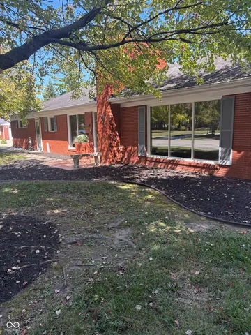 $310,000 | 1921 Washington Street, Columbus, IN 47201