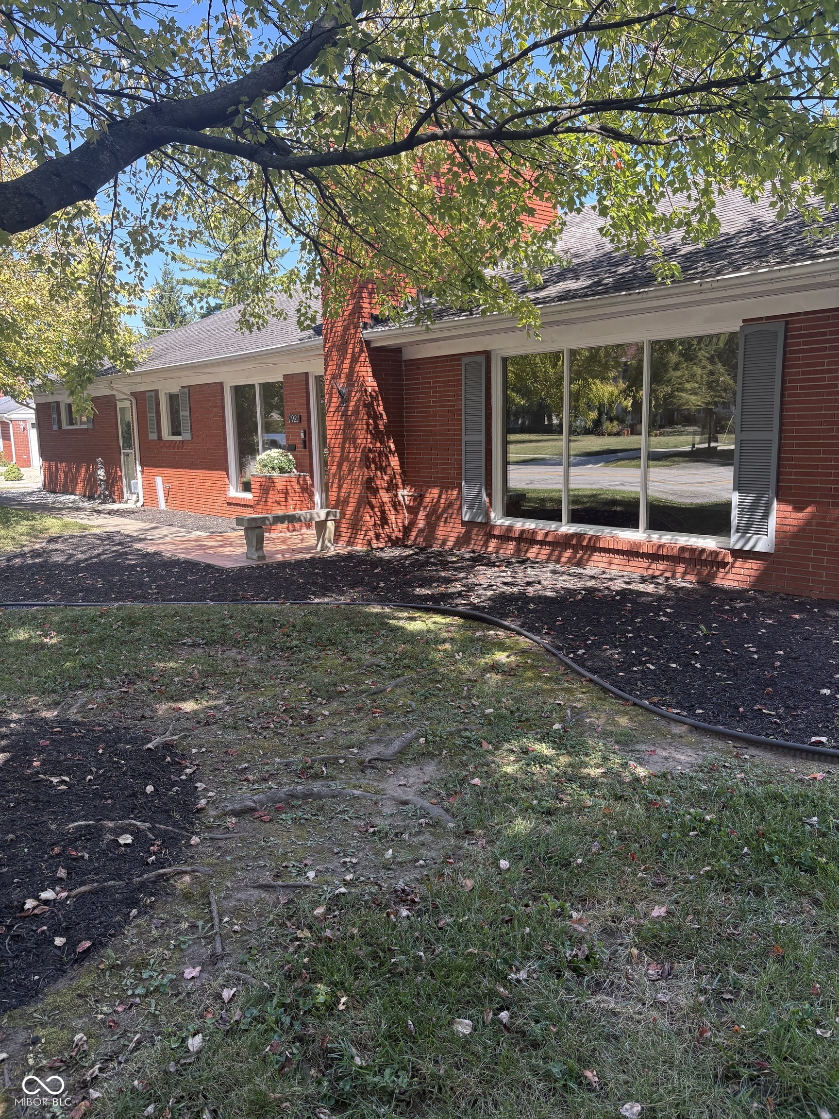 1921 Washington Street Columbus, IN 47201 - Photo 1 of 32