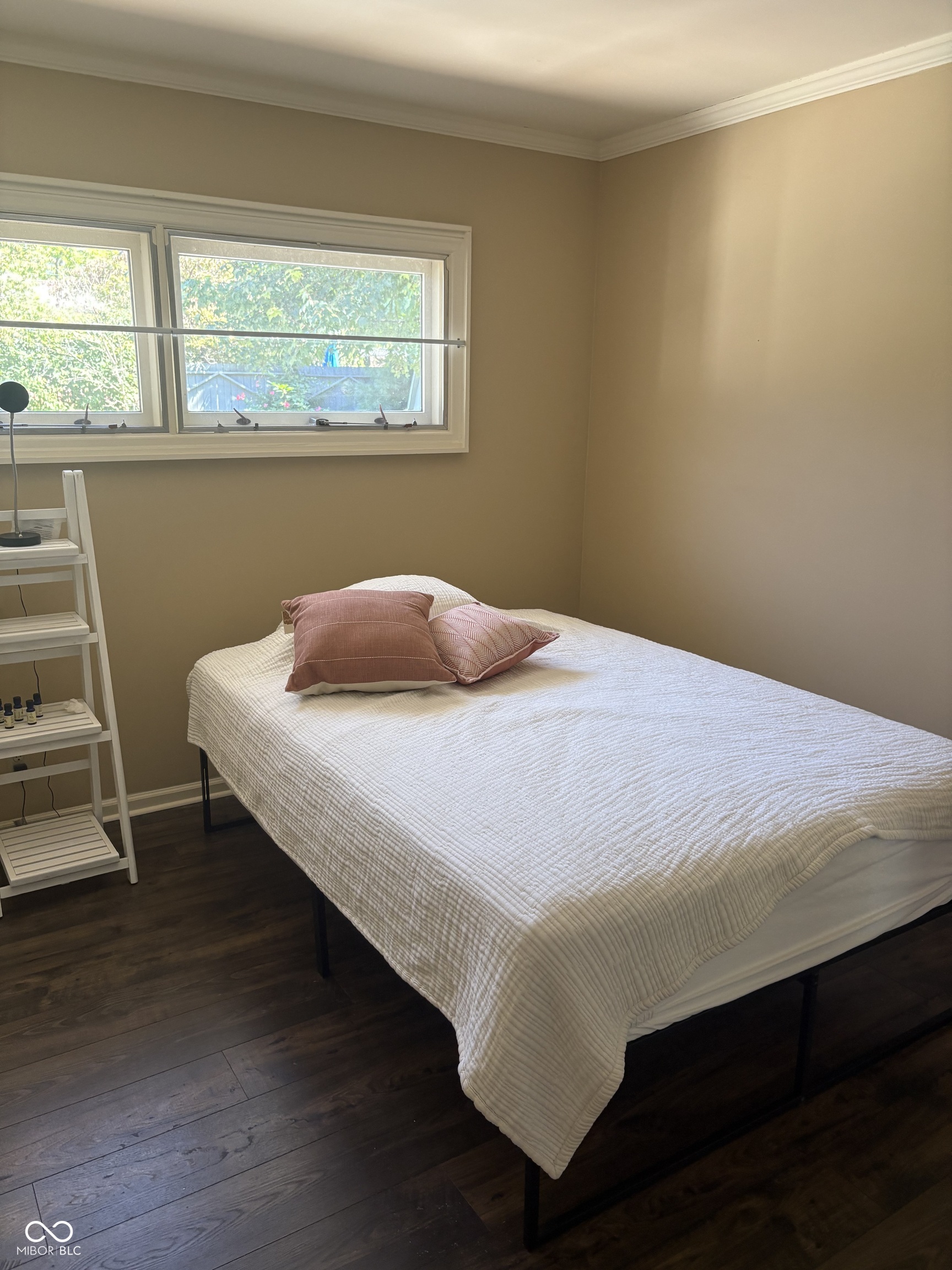 1921 Washington Street Columbus, IN 47201 - Photo 17 of 32