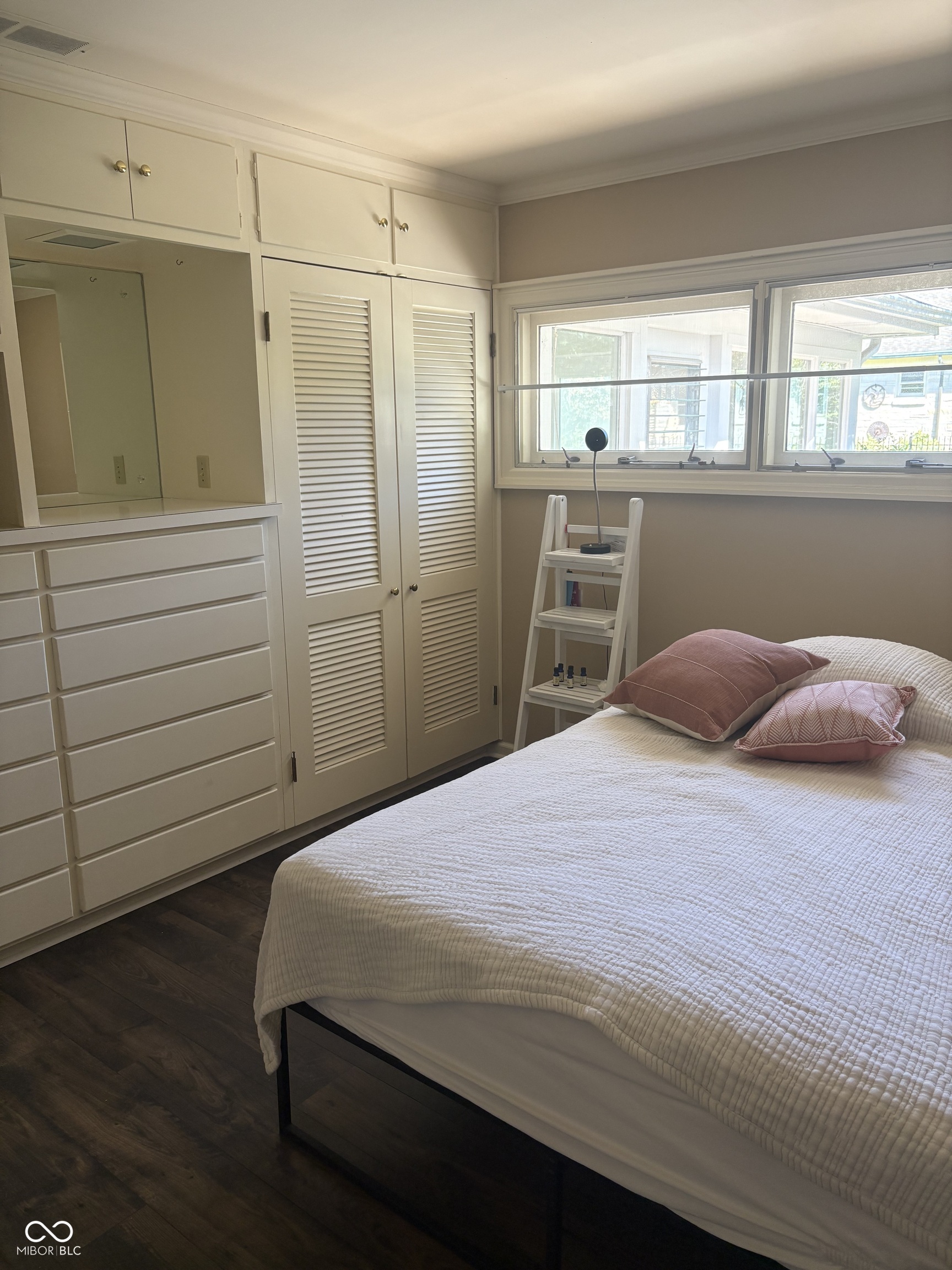 1921 Washington Street Columbus, IN 47201 - Photo 18 of 32