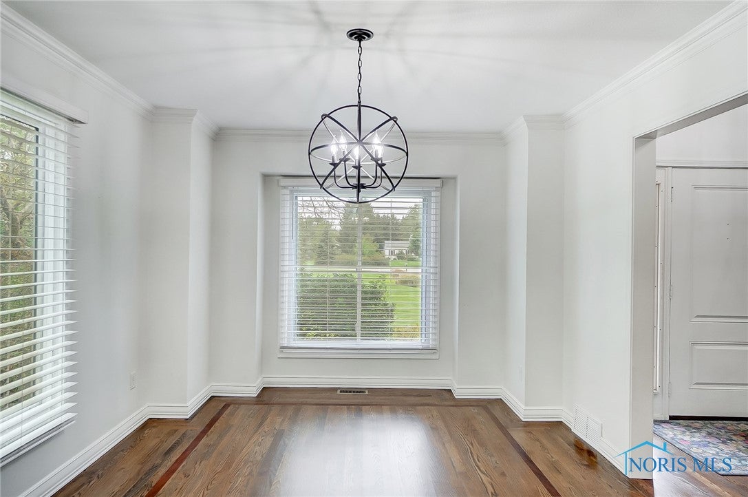 2360 Gradwohl Road Toledo, OH 43617 - Photo 16 of 46 DINING RM