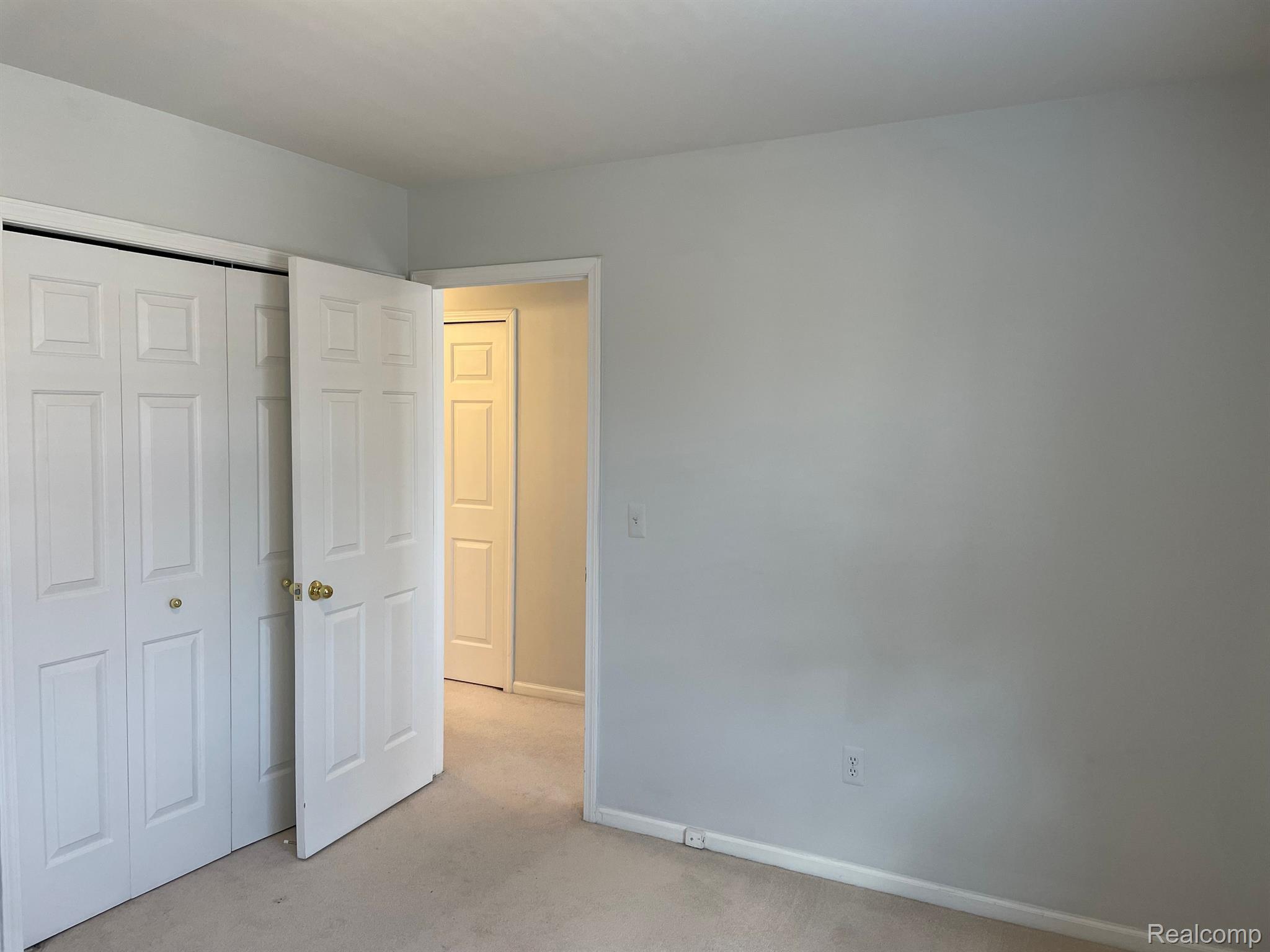 1566 Streamwood Court Rochester, MI 48307 - Photo 16 of 27 Gallery Image 16