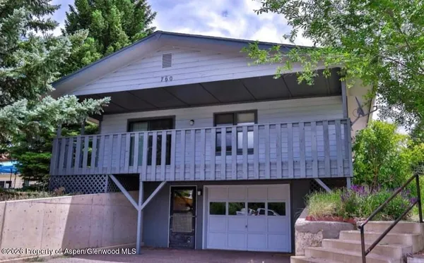$298,000 | 760 5th Street, Meeker, CO 81641