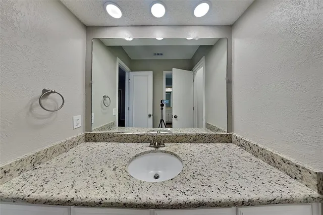 $2,375 | 1521 Shonka Drive, Carrollton, TX 75007