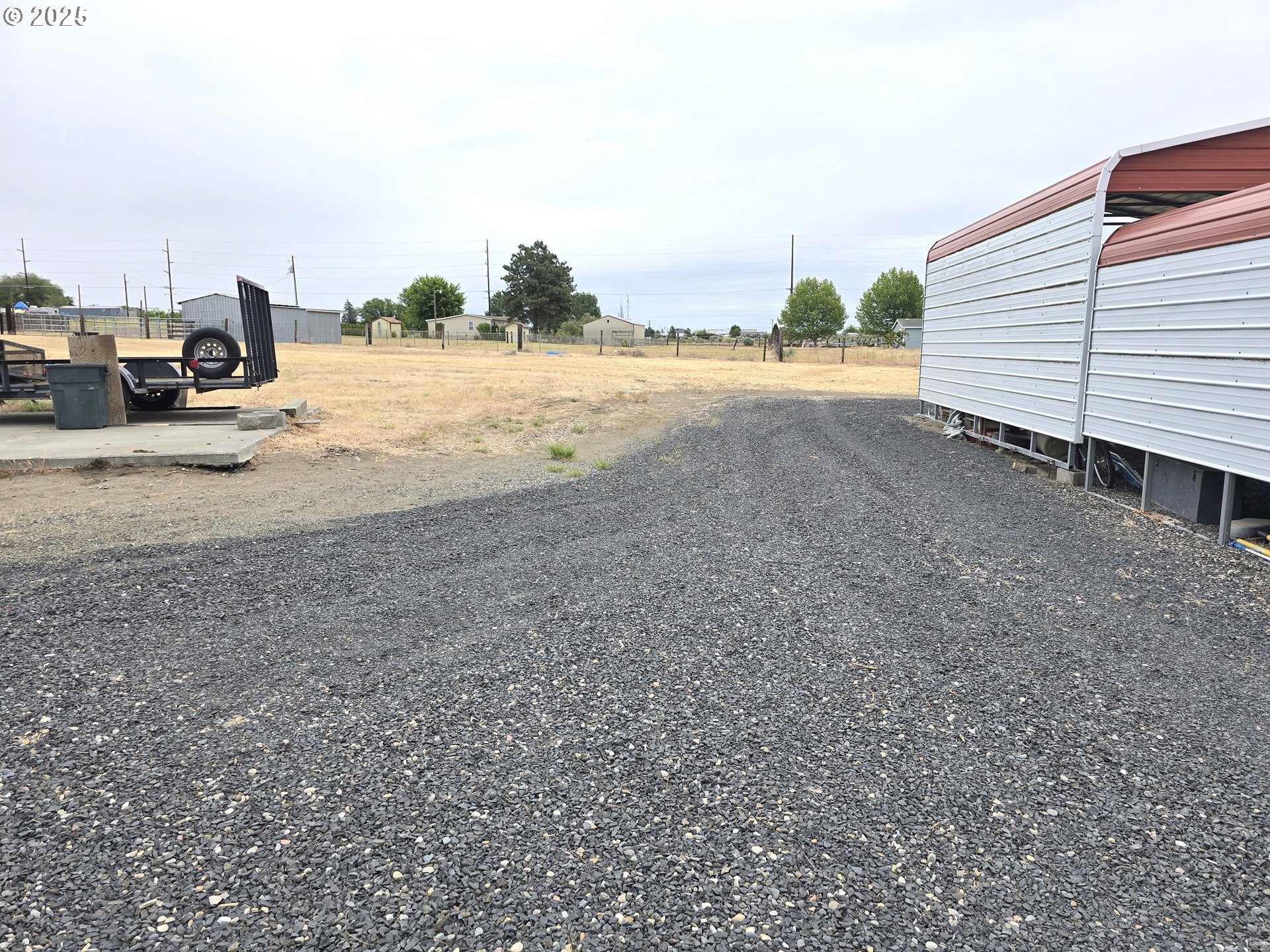 80393 Zimmer Lane Hermiston, OR 97838 - Photo 46 of 46 a view of a street with cars