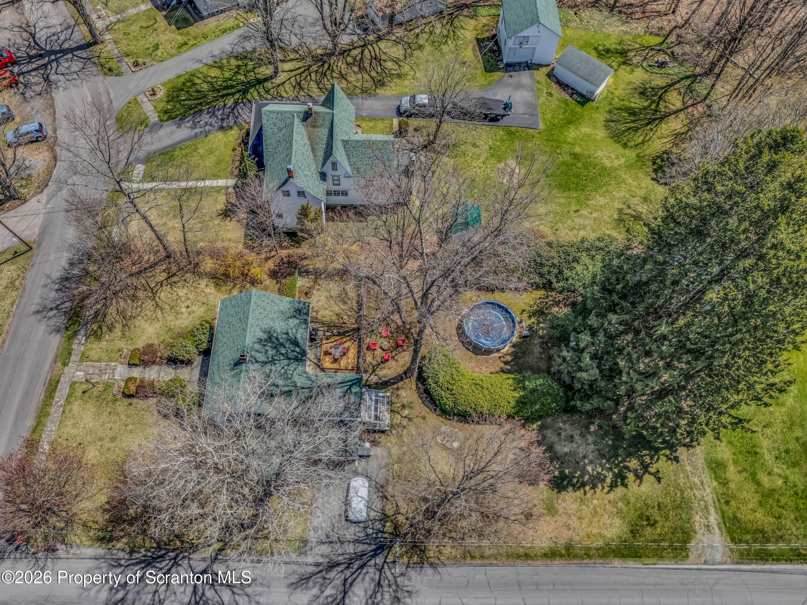 324 Cedar Street Montrose, PA 18801 - Photo 35 of 38 Drone view of property
