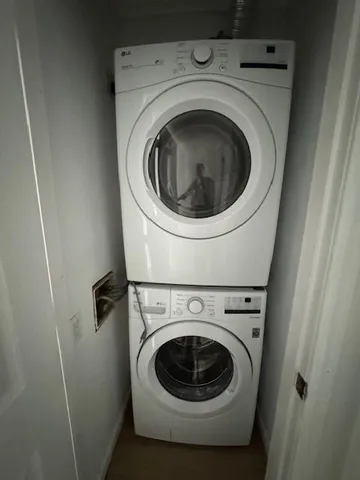 $1,750 | 3030 Edenborn Avenue, Unit 225, Metairie, LA 70002