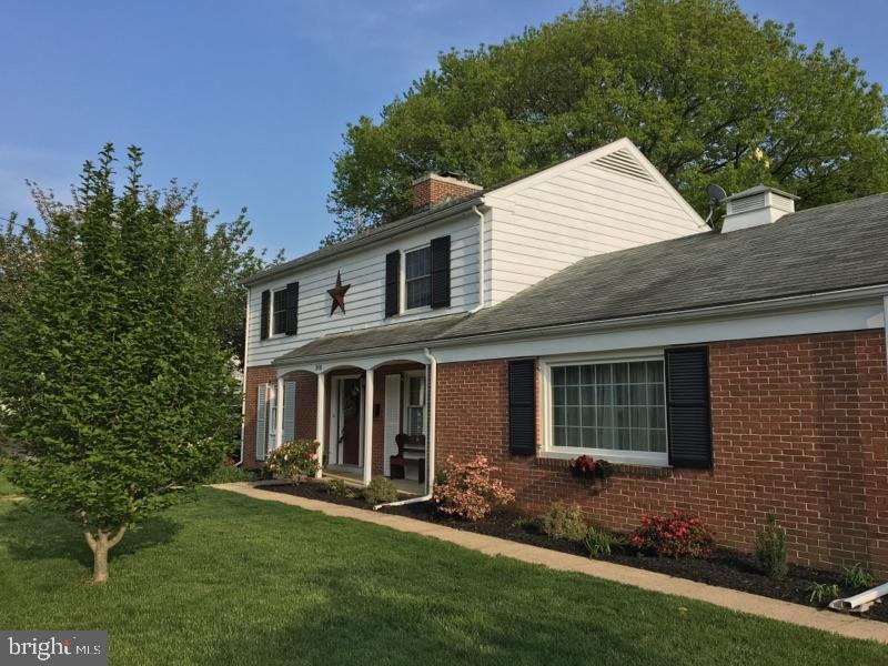 300 Pleasure Road Lancaster, PA 17601 - Photo 2 of 33 Gallery Image 2