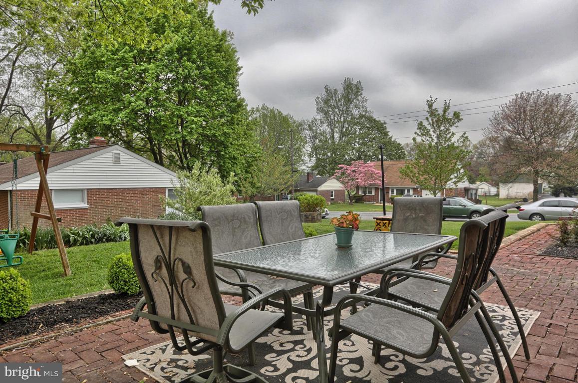 300 Pleasure Road Lancaster, PA 17601 - Photo 30 of 33 Gallery Image 30