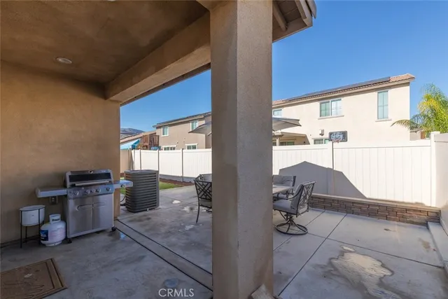 a view of workspace with windows