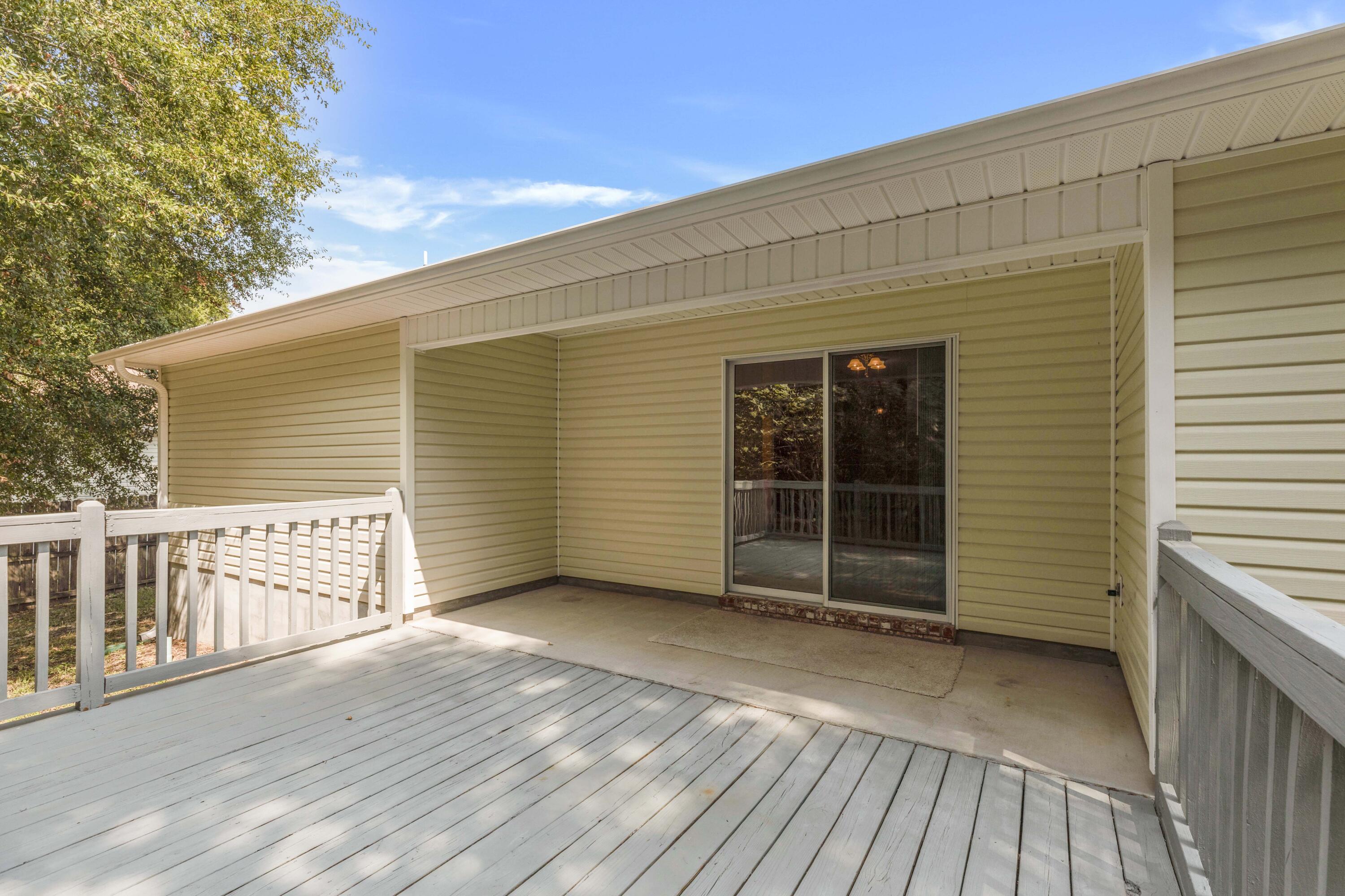 2864 Soles Lane Crestview, FL 32539 - Photo 31 of 32 a view of a house with a balcony
