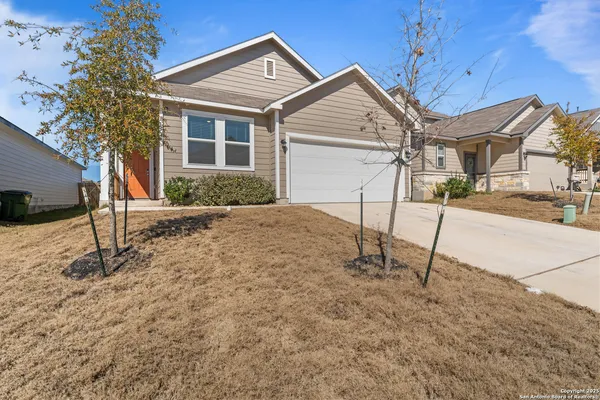 $295,900 | 13229 Hagerd Loop, St. Hedwig, TX 78152