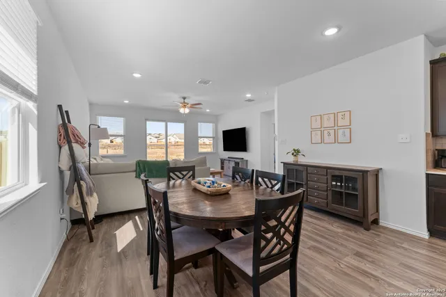 $295,900 | 13229 Hagerd Loop, St. Hedwig, TX 78152