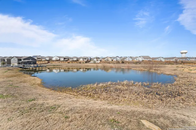 $295,900 | 13229 Hagerd Loop, St. Hedwig, TX 78152