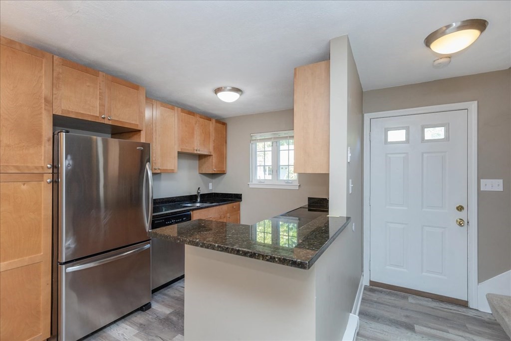 11 Nancy Road, Unit 7 Easton, MA 02375 - Photo 3 of 28 Gallery Image 3