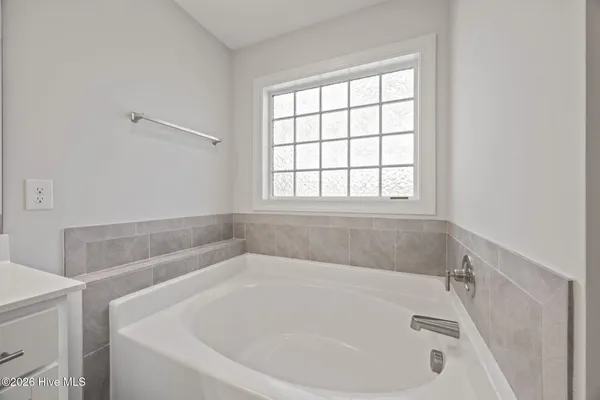 $2,450 | 2010 Grouper, New Bern, NC 28562