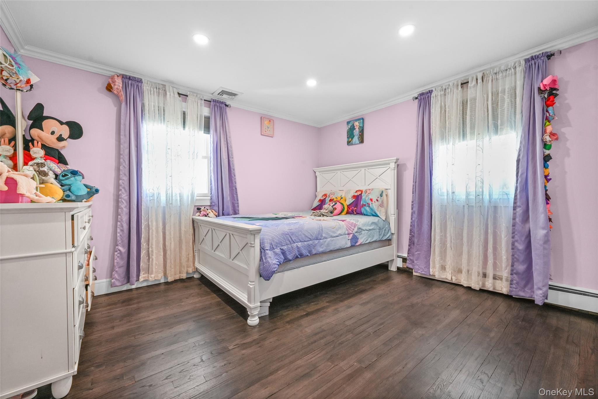 4185 Harriet Road Bethpage, NY 11714 - Photo 11 of 22