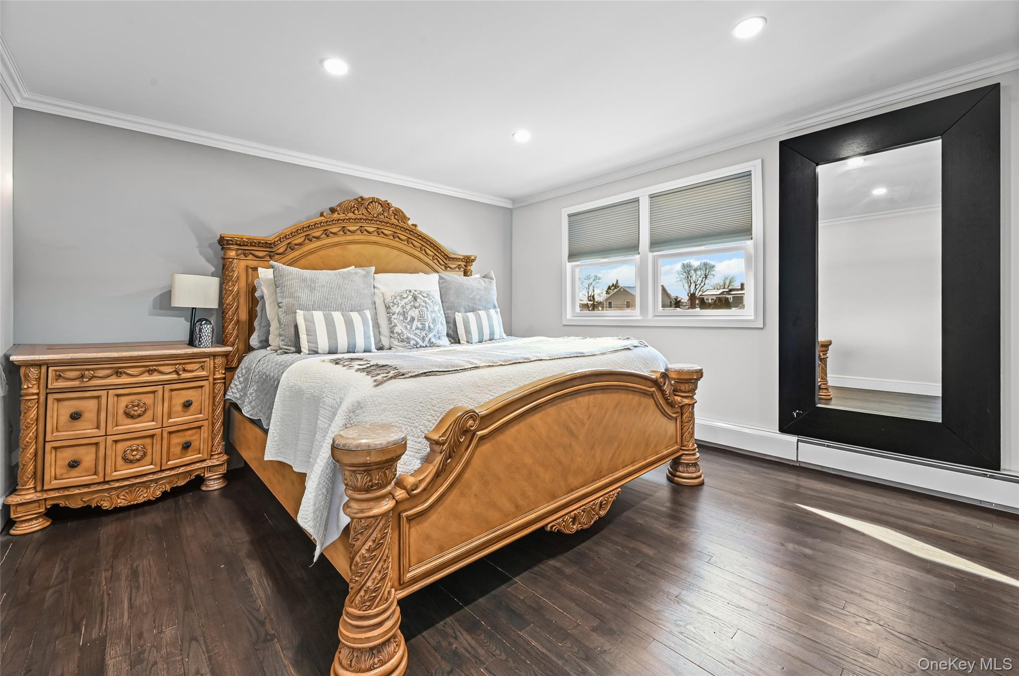 4185 Harriet Road Bethpage, NY 11714 - Photo 9 of 22