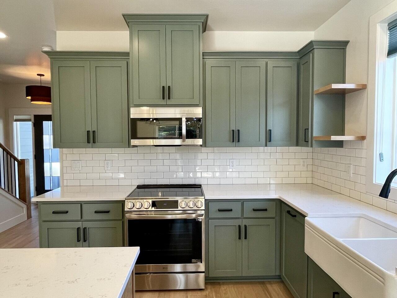 388 Randy Street Ashland, OR 97520 - Photo 6 of 30 Kitchen