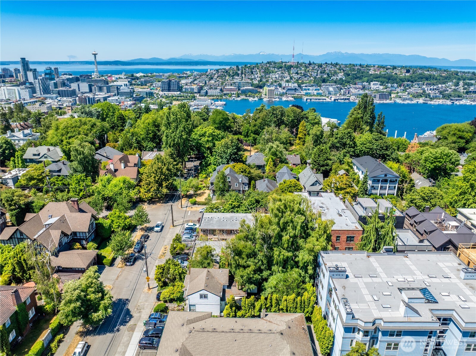 910 East Prospect Street Seattle, WA 98102 - Photo 25 of 25 an aerial view of a city with lots of residential buildings