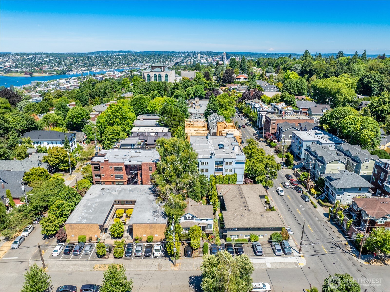 910 East Prospect Street Seattle, WA 98102 - Photo 4 of 25 an aerial view of residential houses with outdoor space and street view