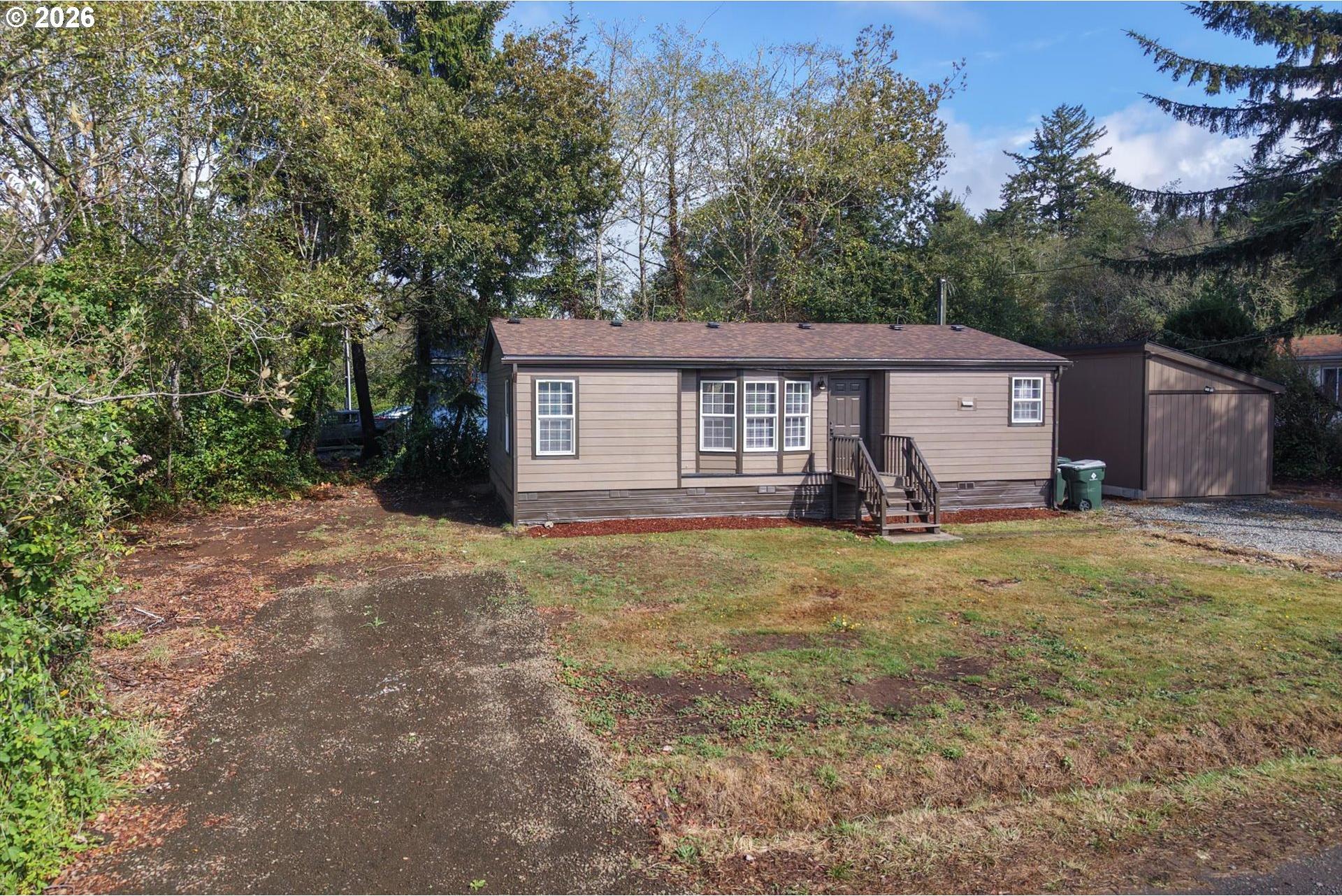 63583 Grand Road Coos Bay, OR 97420 - Photo 18 of 24 Exterior