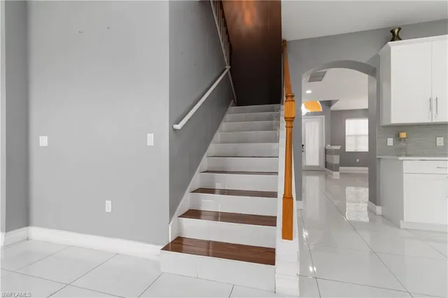 $625,000 | 14215 Manchester Drive, Naples, FL 34114