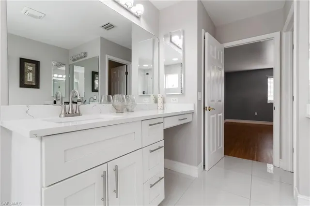 $625,000 | 14215 Manchester Drive, Naples, FL 34114