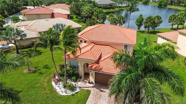 $625,000 | 14215 Manchester Drive, Naples, FL 34114