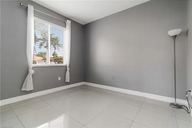 $625,000 | 14215 Manchester Drive, Naples, FL 34114