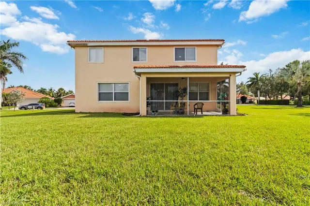 $625,000 | 14215 Manchester Drive, Naples, FL 34114