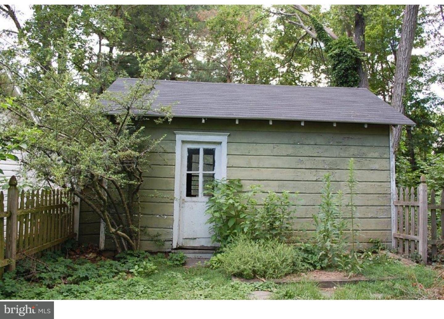 119 South Horace Street Woodbury, NJ 08096 - Photo 18 of 19 Garage
