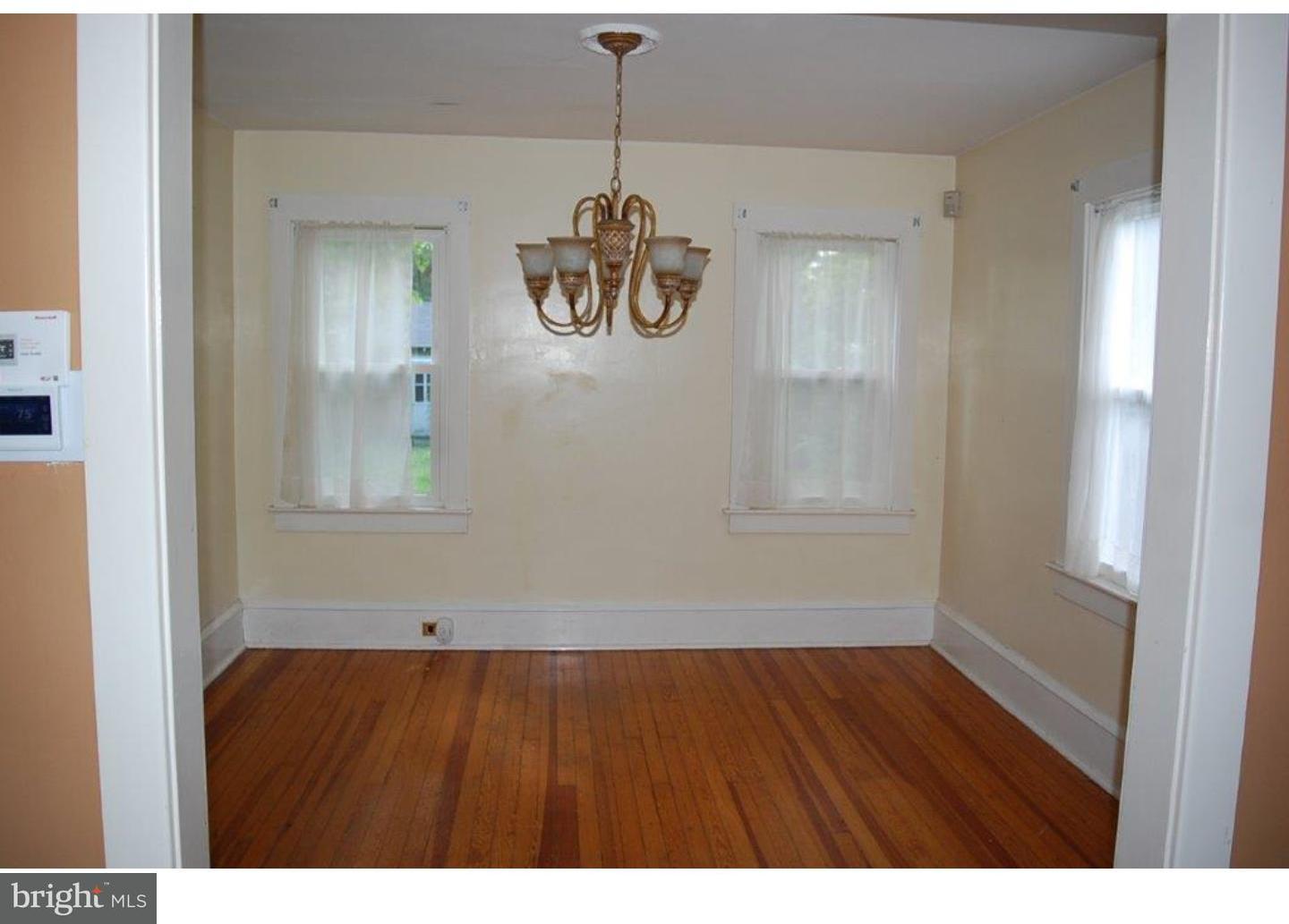 119 South Horace Street Woodbury, NJ 08096 - Photo 5 of 19 Dining Room