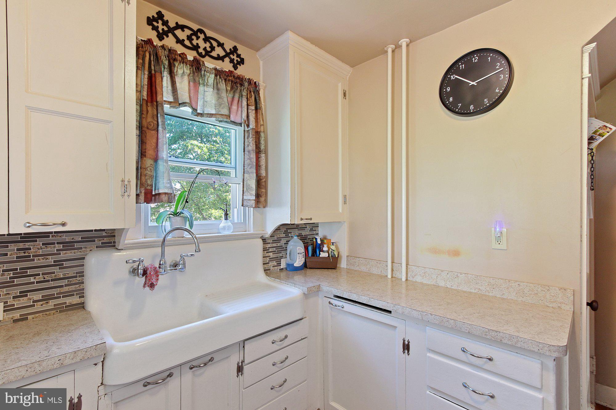 69 East Canal Road Dover, PA 17315 - Photo 8 of 25 Gallery Image 8