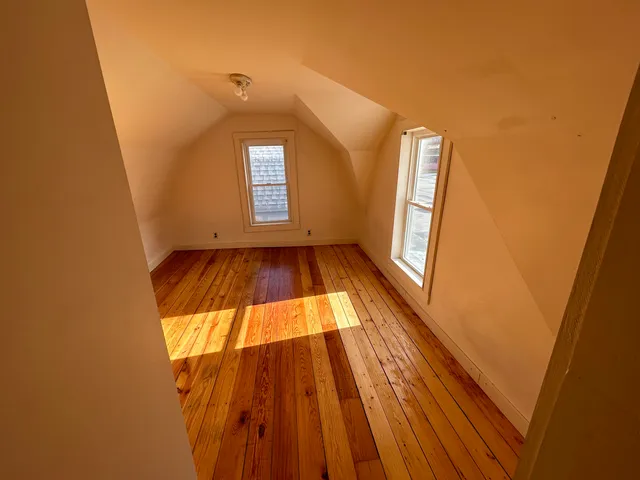 $298,000 | 35 Bath Road, Brunswick, ME 04011