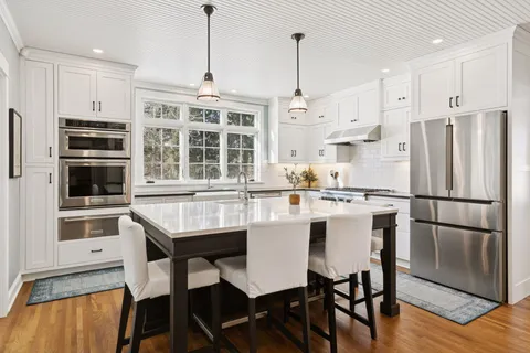 $875,000 | 420 Kielmeyer Avenue, Nerstrand, MN 55053